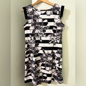 🇨🇦 Dinh Bà black and white floral sleeveless midi dress